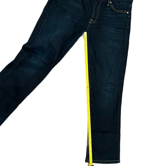 7 For all Mankind Women's Dark Wash Jeans ‘The Skinny Bootcut’ Size 32 - Picture 9 of 11
